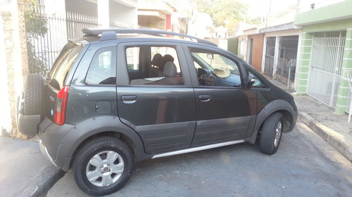 Fiat Idea 1.8 Adventure Locker Flex 5p