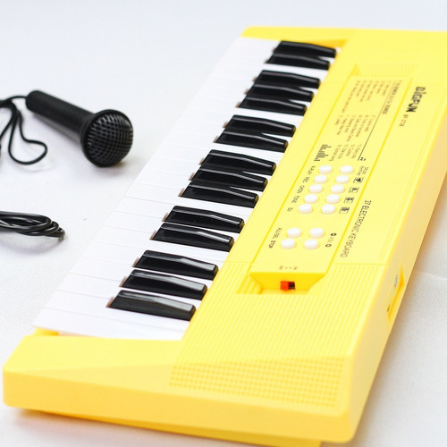 Imagem 2 de 3 de Teclado Infantil Standard 37 Teclas Usb Amarelo C/ Microfone