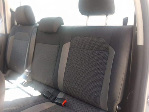 Volkswagen Amarok Comfortline Motor 2.0 4x2 Manual 2021