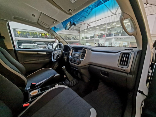 Imagen 7 de 20 de Nueva Chevrolet S10 Ls 2023 Cabina Doble 4x2 0km Colo Gall6