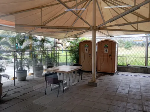 Local En Arriendo En Acopi. Cod A11524