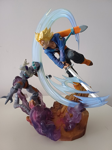 Bandai Figuarts Zero - Dragon Ball Z - Trunks Mecha Freezer (Usado)