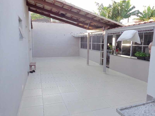 Imagem 2 de 8 de Casa À Venda, 3 Quartos, 1 Suíte, 3 Vagas, Ermida - Divinópolis/mg - 24324