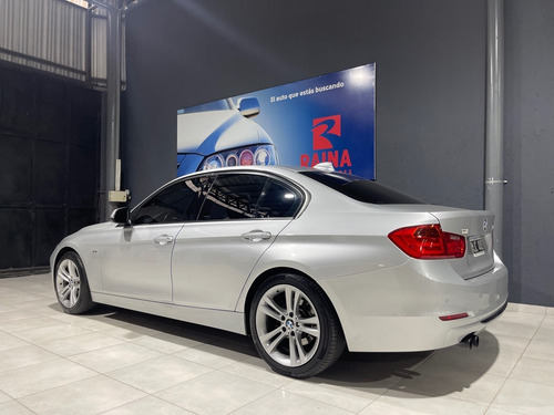 Imagen 4 de 8 de Bmw Serie 3 328i Sport/luxury Sedán (245cv) (l12) Impecable