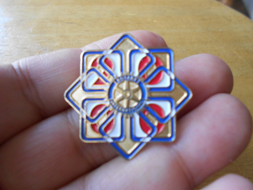 Lucheto Pin Rotary Internacional - Año 2000 - Raro Formato  