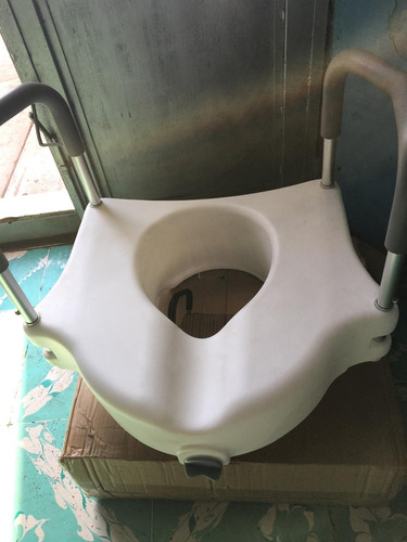 Asiento Baño Sanitario Para Adultos Mayores Con Detalle