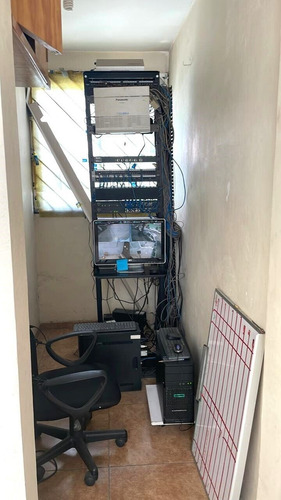 Edificio De 3 Niveles En Venta En Pensador Mexicano, Venustiano Carranza