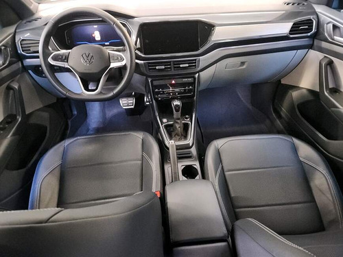 Volkswagen T-Cross 1.4 250 TSI TOTAL FLEX HIGHLINE AUTOMÁTICO