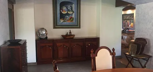 La Casa De Los Apantles