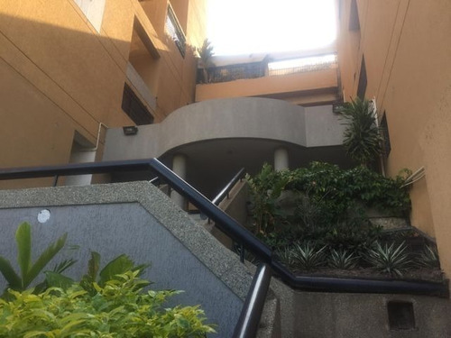 Imagen 5 de 14 de Jorge Sayegh, Vende Cómodo Apartamento Lecheria 0424-8879378 Mls 21-3854