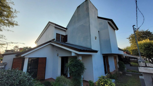 Venta Casa Barrio Poeta Lugones