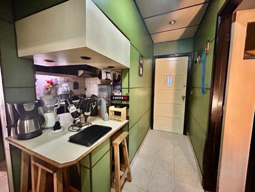 Ph Tipo Casa De 3 Amb, Con Patio Y Terraza Propia En Pque. Avellaneda, En Venta