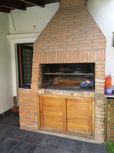 Casa 5 Amb Muy Buen Est. Mas Dpto T/casa 2 Amb. En Block
