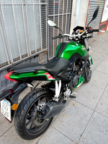 Imagen 3 de 6 de Benelli Tnt 250