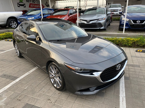 Imagen 3 de 14 de Mazda 3 I Sport Grand Touring 2019
