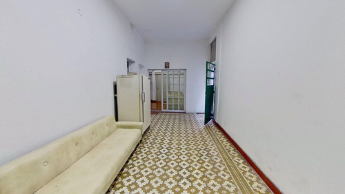 Venta Casa 4 Amb + Local + Garage En Lanus