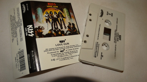 Kiss - Love Gun (casablanca '1988) (tape:nm - Inserto:nm)