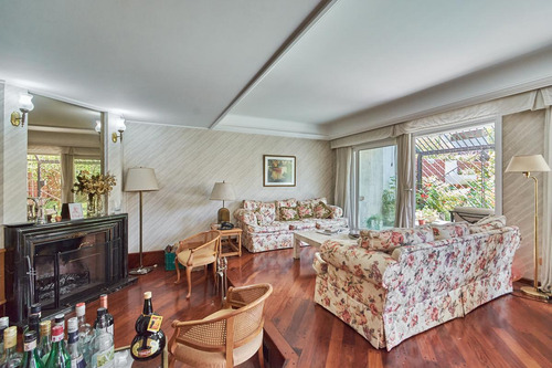 Casa En Venta En Barrio River