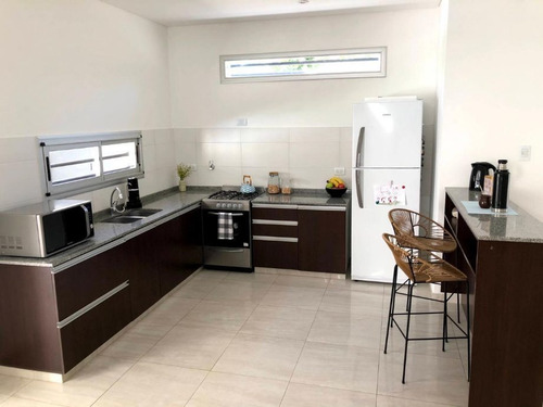 Imagen 7 de 14 de Chalet En Venta En Barrio Parque
