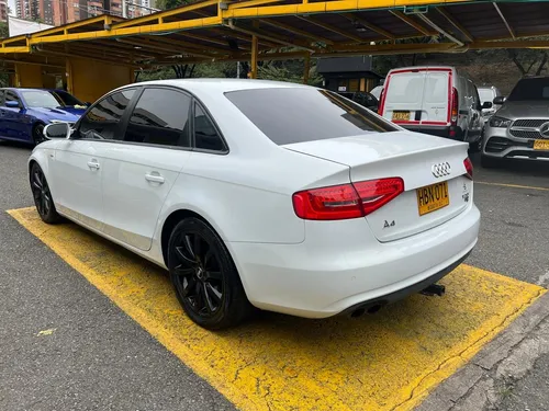 Audi A4 Tfsi Luxury ( Blindaje 2 )