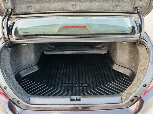 Honda Civic TOURING TURBO