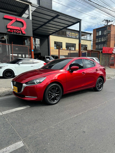 Mazda 2 1.5 Grand Touring Lx Sedan