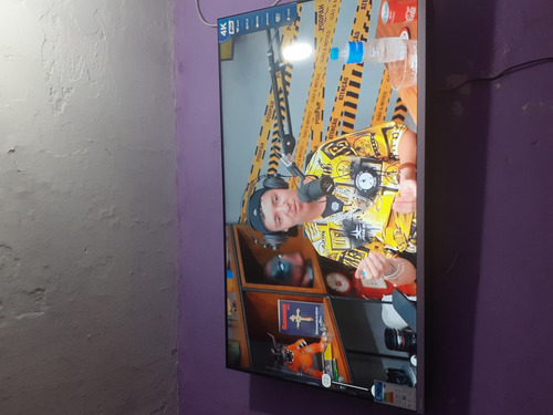 Vendo Minha Tv Da Philco 50 Polegada 4k Smart 3 Mês De Uso