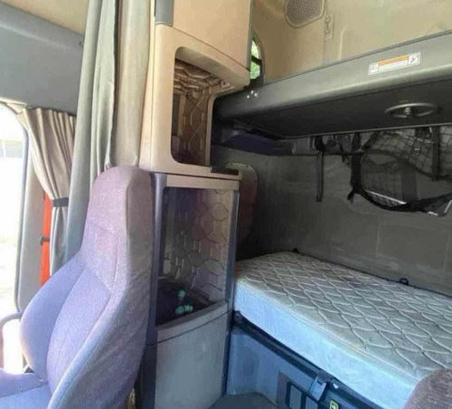 Cabezal Freightliner Cascadia 2017