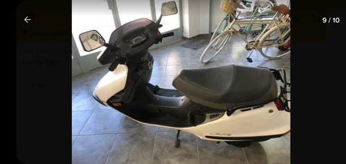 Imagen 3 de 10 de Honda Elite 150