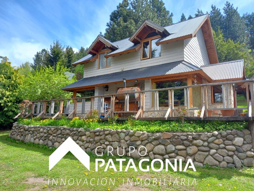 Casa En Venta En Barrio Rucahue, San Martín De Los Andes, Patagonia Argentina