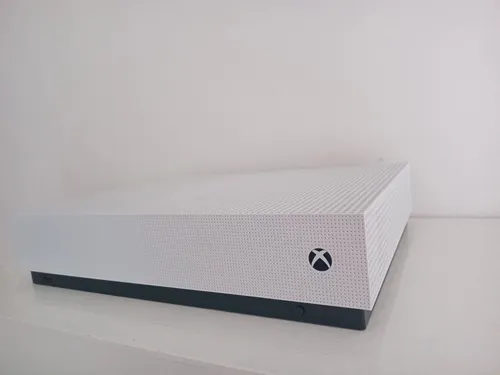 Microsoft Xbox One S 1tb All-digital Edition Color Blanco (Usado)