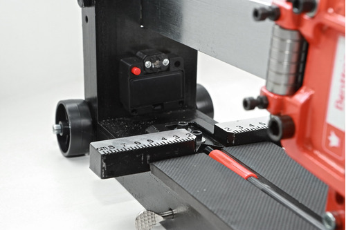 Riscadeira Benttoz 1,20m Rolamentada Guia Laser + 2 Vídeas