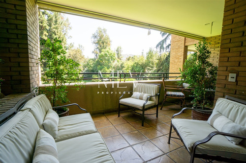 Departamento En Venta De 4 Dorm. En Lo Barnechea