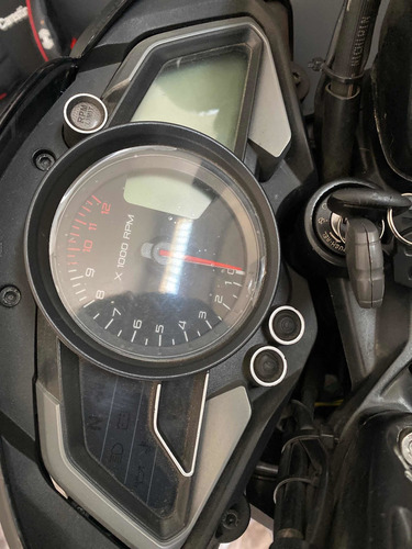 Rouser Ns 200
