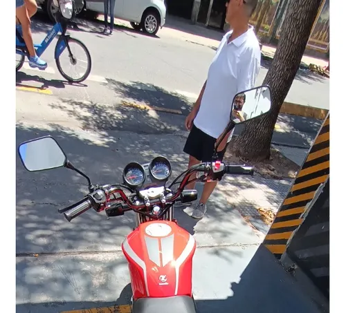 Alquiler De Moto A Cargo