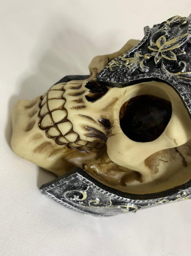 Cabeça Caveira Crânio Resina Soldado Romano Viking