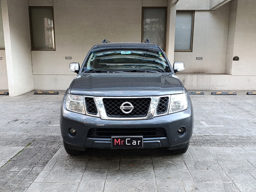 Nissan Pathfinder 2012