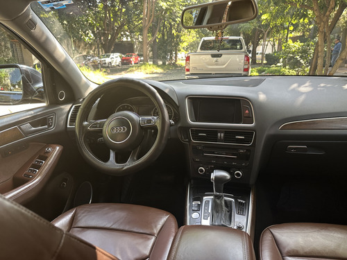 Audi Q5 2.0 L T Elite 230HP TIPTRONIC QUATTRO