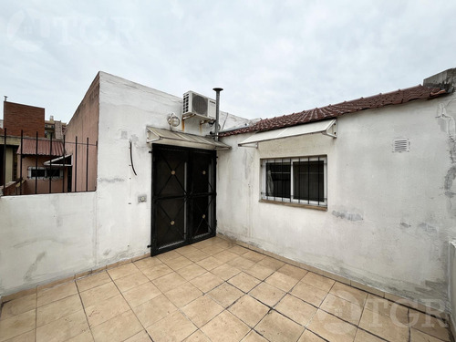 Casa Multifamiliar En Valentín Alsina