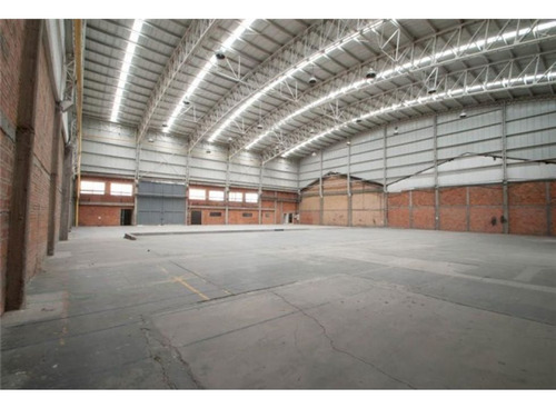 Arriendo Bodega De 3.132 M² En Montevideo, Fontibon