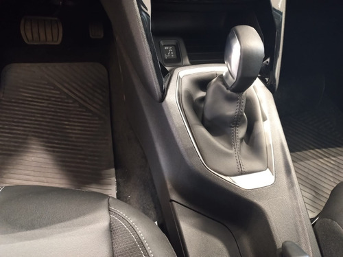 Peugeot 208 1.6l Feline Tiptronic