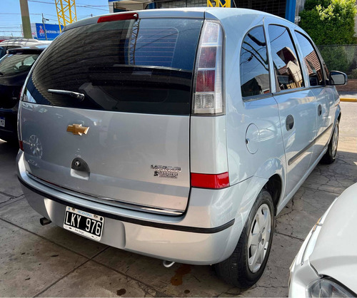 Imagen 3 de 8 de Chevrolet Meriva 2012 1.8 Gl Plus