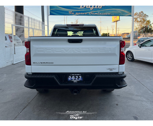 Chevrolet Silverado 5.4 2500 Doble Cabina Ls 4x2 At