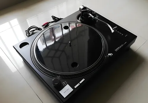 Tornamesa Technics Sl-1200 Mk2 - Tpc (Usado)