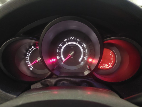 Imagem 6 de 9 de Citroën C3 Picasso Glx 1.6 16v (flex) 2012