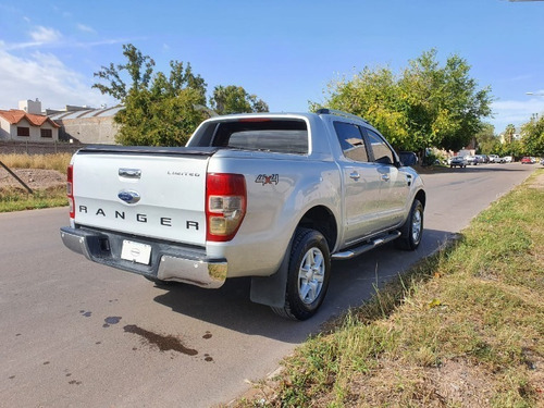 Imagen 5 de 8 de Ford Ranger 3.2 Tdci C/doble 6mt 4x4 Ltd