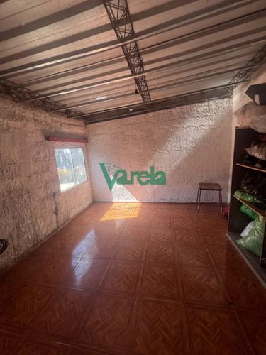 Venta Casa Con Terreno Y 2 Apartamentos Colon Ideal Renta Familia Amplia