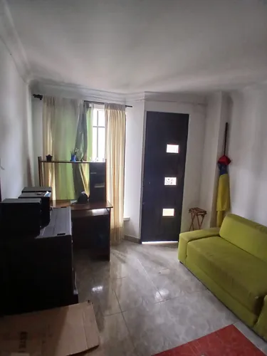 Casa Poblado Campestre Unifamiliar De 3 Pisos