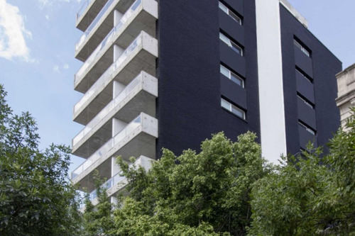 Loft Monoambiente Venta Abasto Divisible Amplio Luminoso Balcón Terraza