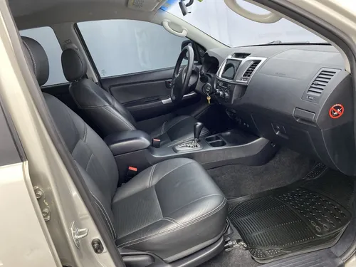 Toyota Fortuner 2.7l 4x2